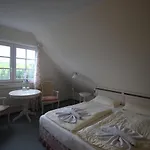 Vendégház Alt Reddevitz 4*