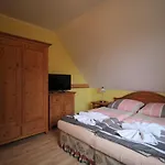 Alt Reddevitz Vendégház Middelhagen