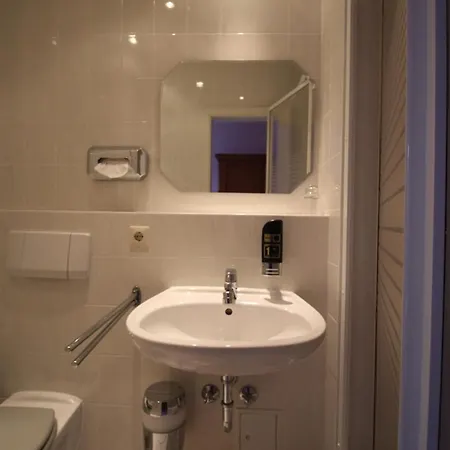 Alt Reddevitz Pensjonat Middelhagen