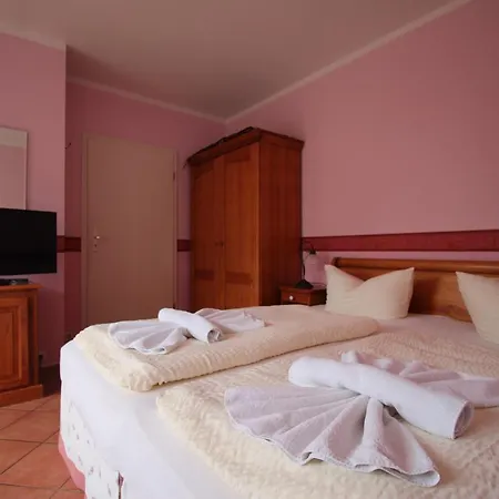 Pensjonat Alt Reddevitz 4*