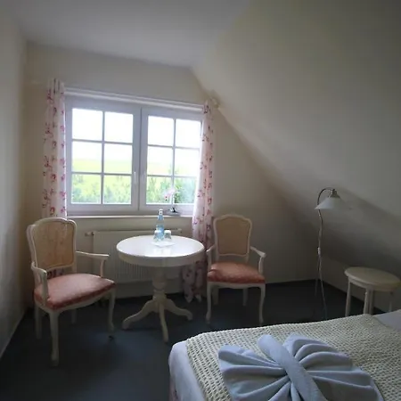 Alt Reddevitz 4* Middelhagen