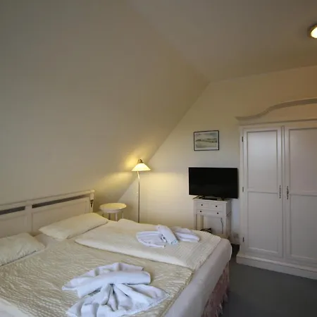 Guest house Alt Reddevitz