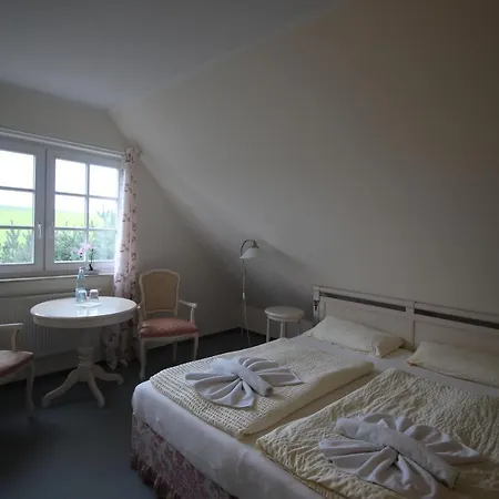 Pensjonat Alt Reddevitz 4*