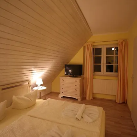 Alt Reddevitz Middelhagen