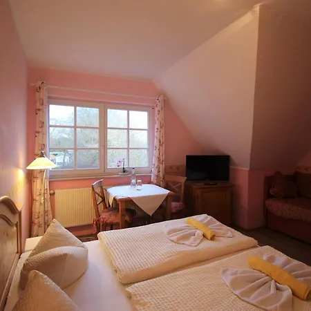 Alt Reddevitz 게스트하우스 미델하겐