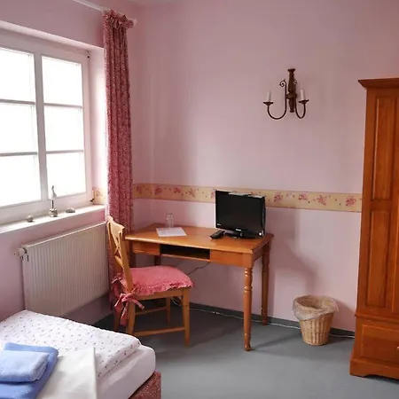 Guest house Alt Reddevitz Middelhagen