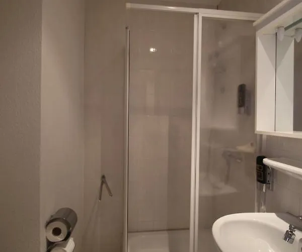 Gasthof Alt Reddevitz 4*